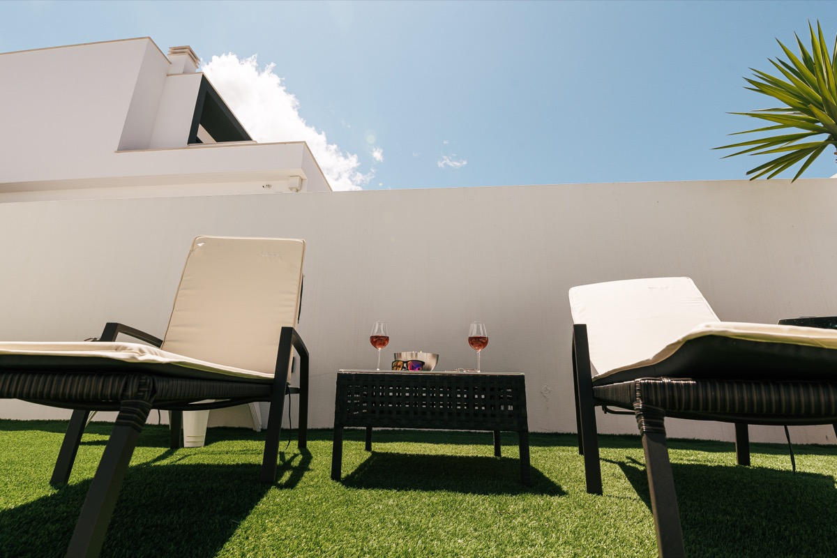 What's Happening in Óbidos — April 2026